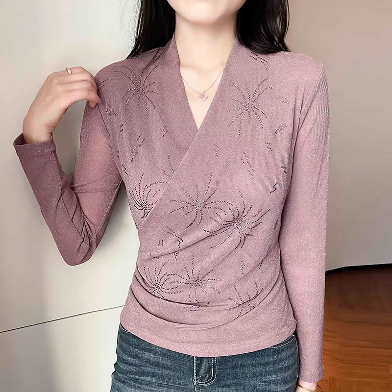 European Fashion V-neck Mesh Hot Diamonds T-shirt For Women's Autumn New Long Sleeved Pleated Design Tees Female Tops - Image 6